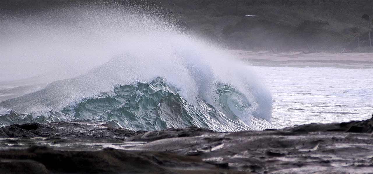 annatech crashing wave 1280x600
